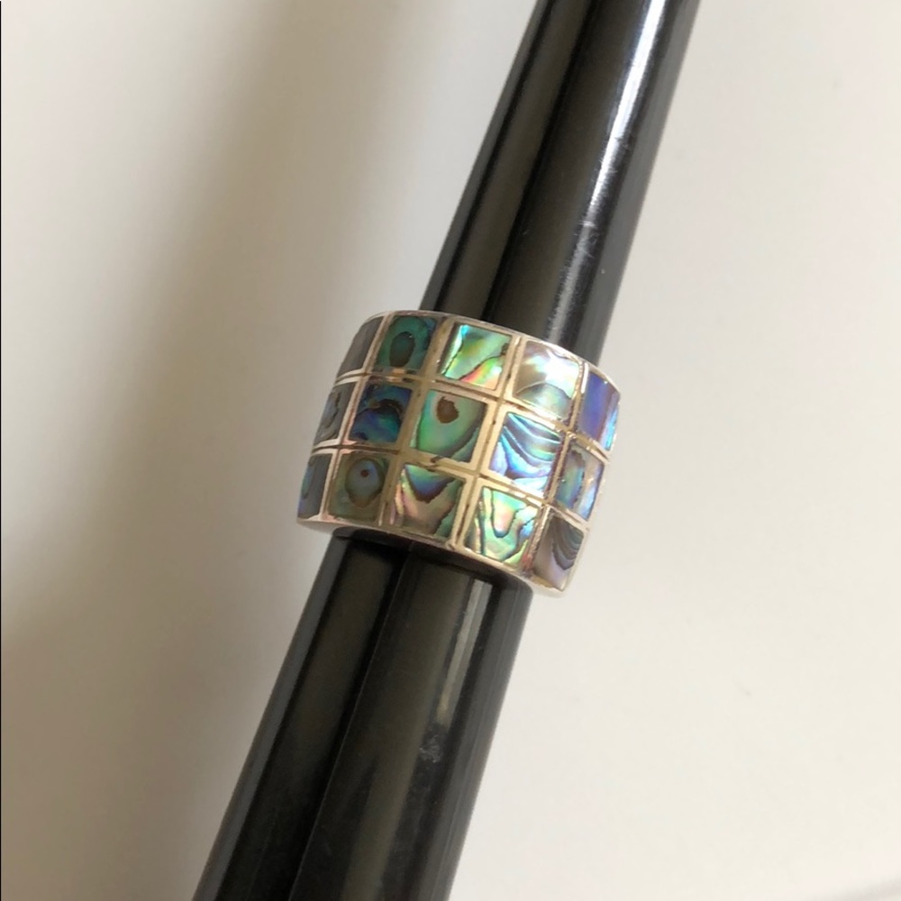 Silver Ring with abalone Inlay - Picture 2 of 8